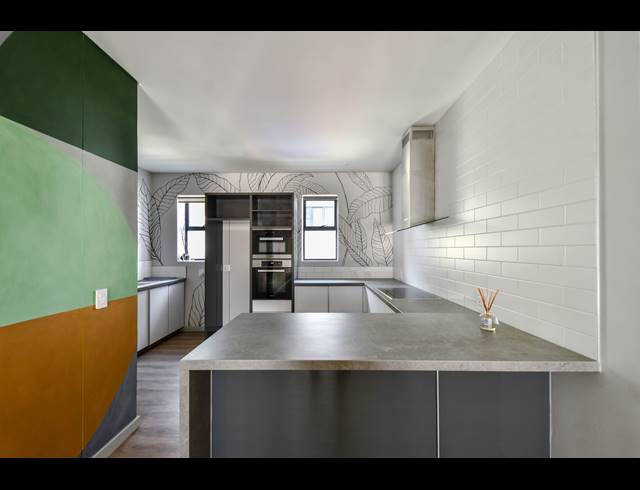 2 BEDROOM APARTMENT TO LET IN NIEUW MUCKLENEUK